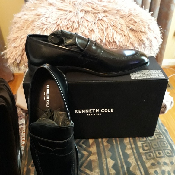Men's Shoes - Picture 1 of 1